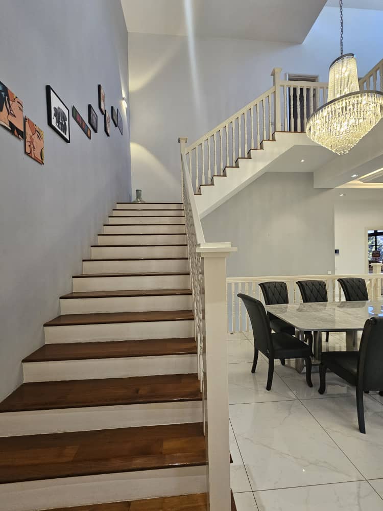 8082a6ab-21c0-4c86-8f16-36ca7b4a5fd2