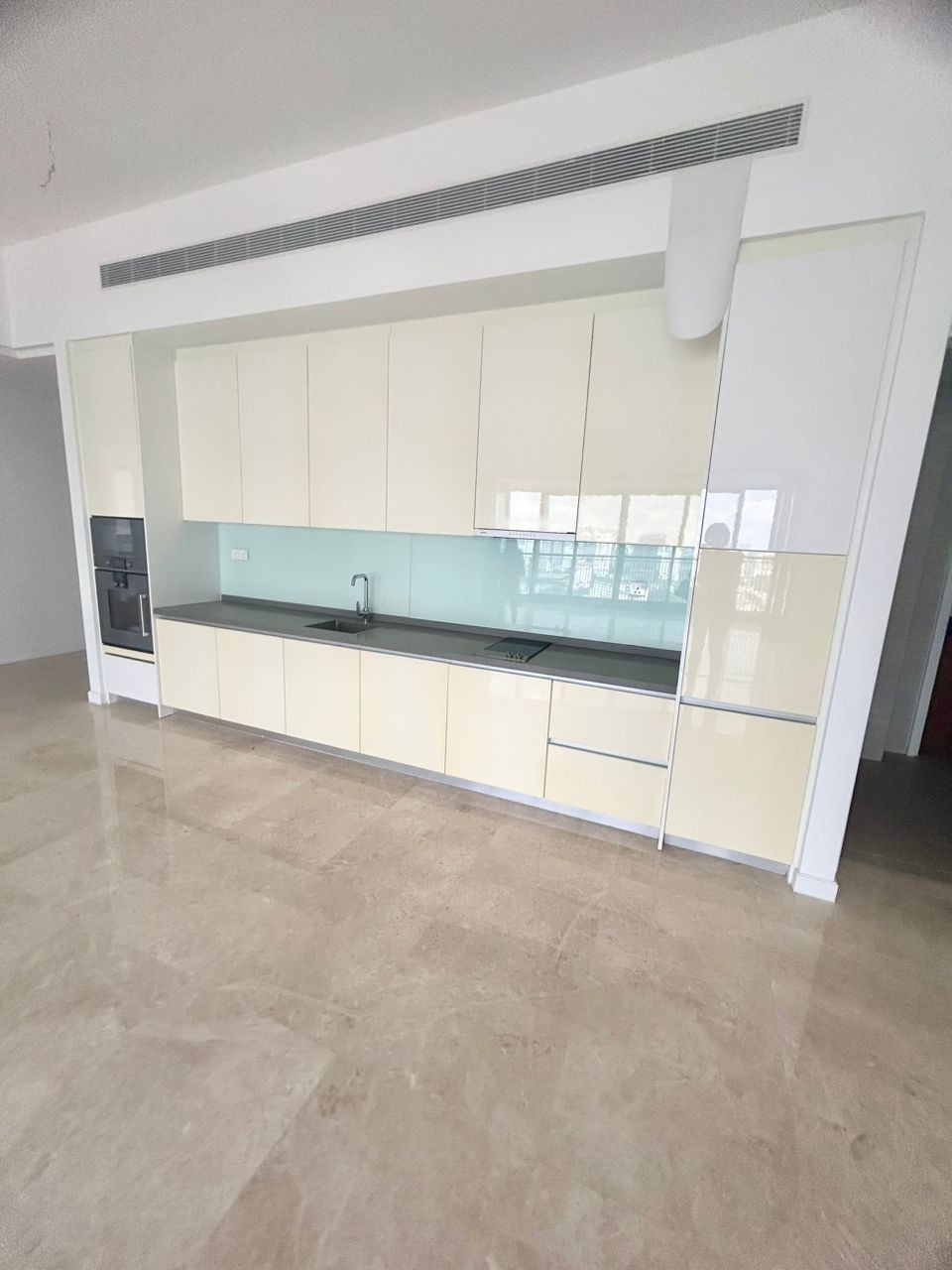 1d20d8b9-2f5d-4d6d-9e2a-63b431774ba3