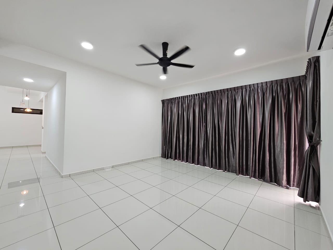 284edc87-b693-4c95-b1ca-758cae1f8dbb