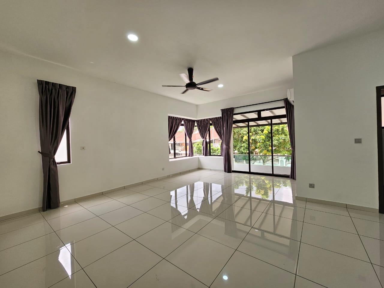 6e970ca2-4f87-4c09-8dbe-bc8c772618e1