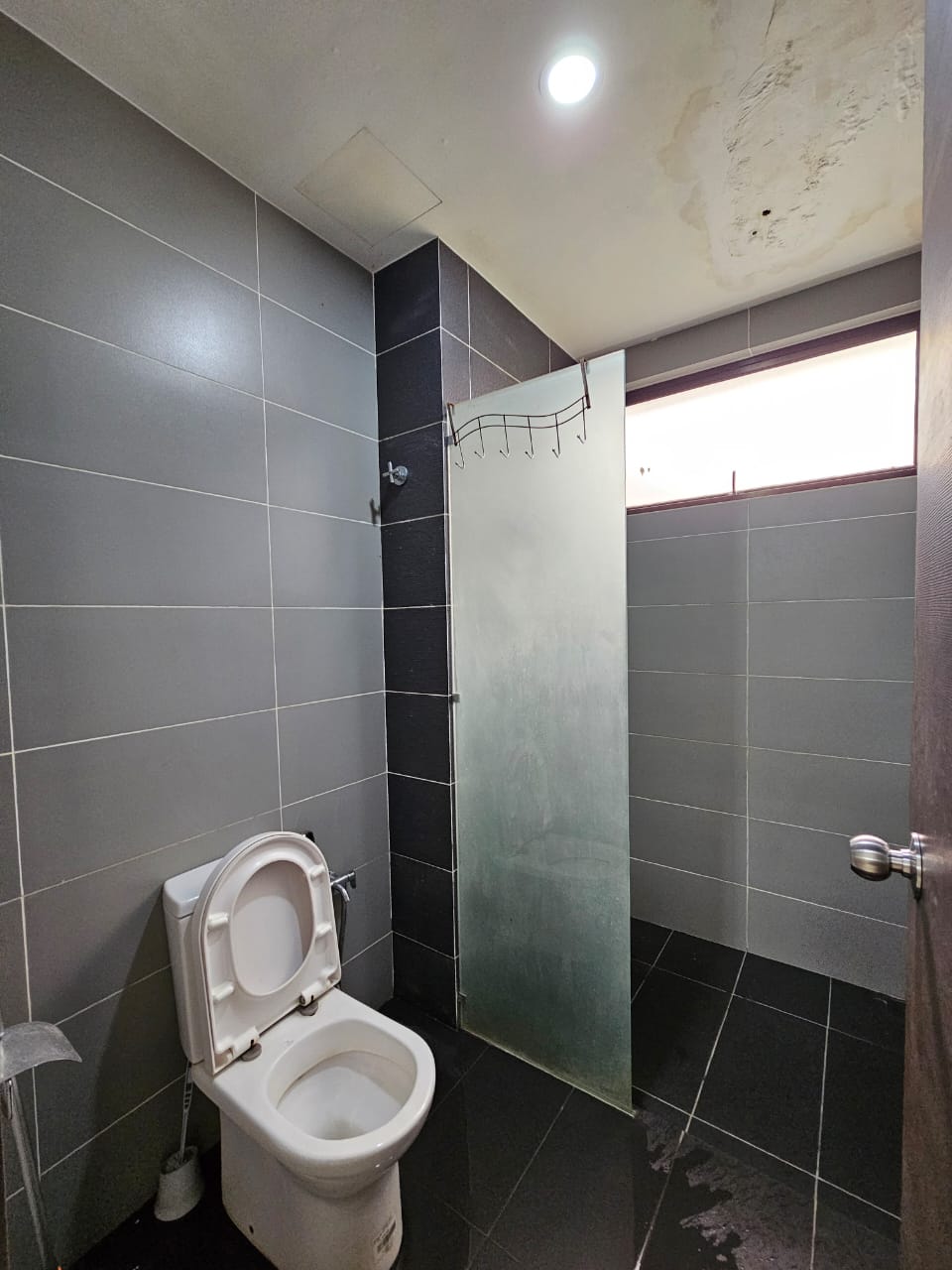 c71284d1-de59-460e-9f31-2287870293a2